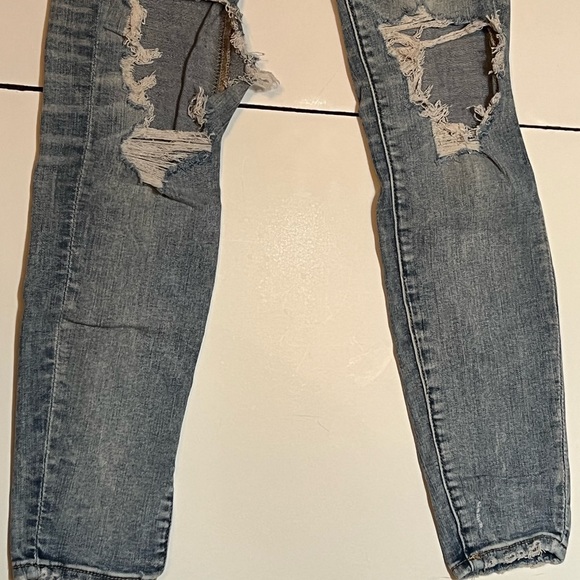 American Eagle Distressed Hi-Rise Jegging Size 00 - Picture 3 of 8